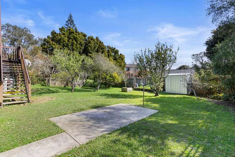 4200 Great North Road Glendene_23