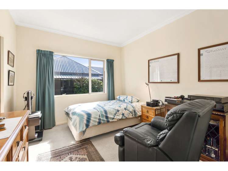 3 Hogarth Lane Burnside_18