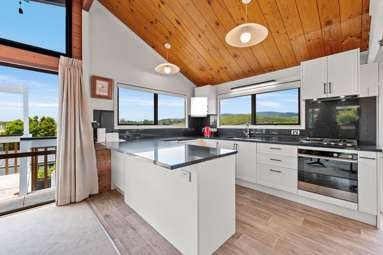 32 Bays Road_3