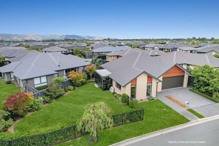 57 Sunline Avenue Lincoln_1