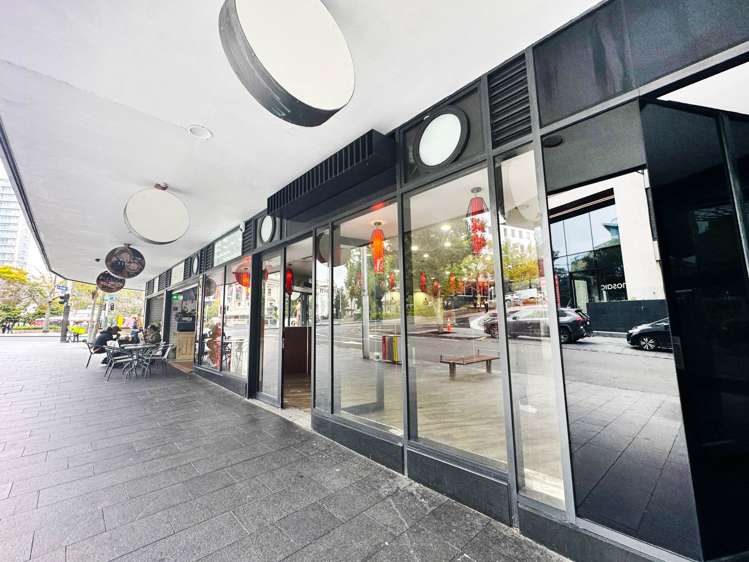 350 Queen Street City Centre_1