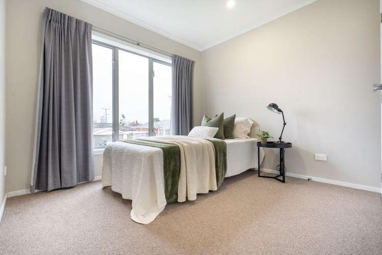 27B Southsea Crescent 1146_16