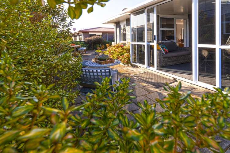 8a Robalan Place Redwoodtown_17