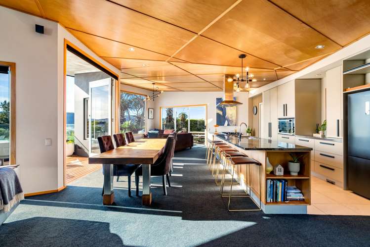 17 Governors Heights Whangamata_7