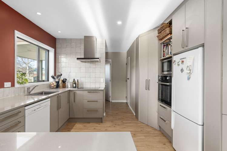 8 Rutherford Road Mosgiel_4