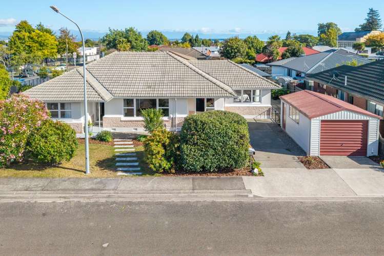 38 Willow Avenue_0