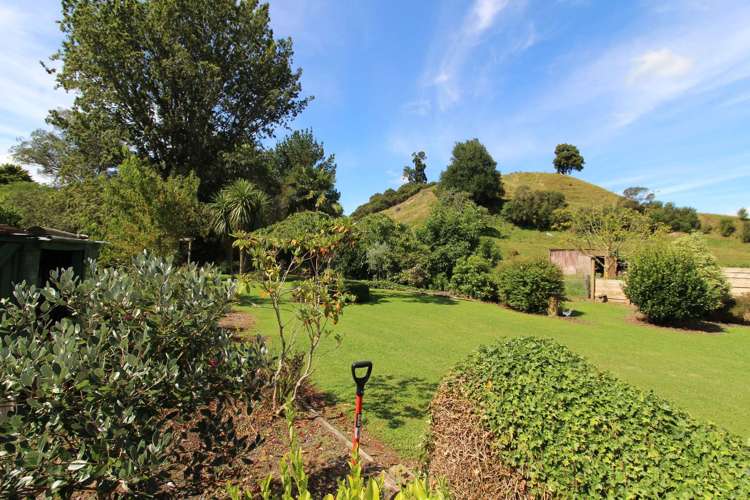 7 Wilson Road Hunterville_13