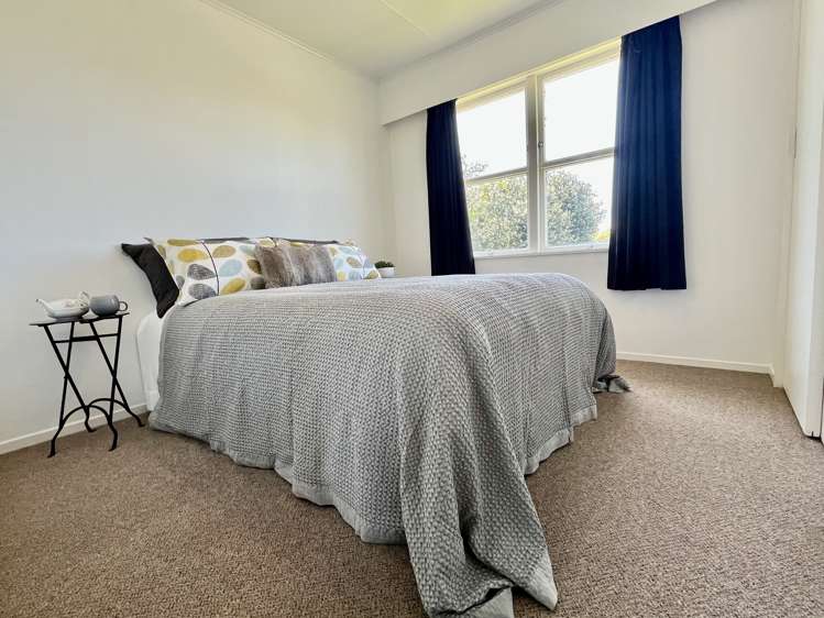 28 Dewe Avenue Feilding_11