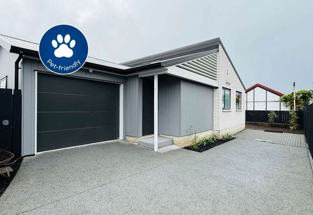 Private, Pet-Friendly Retreat with Garden & Ex...