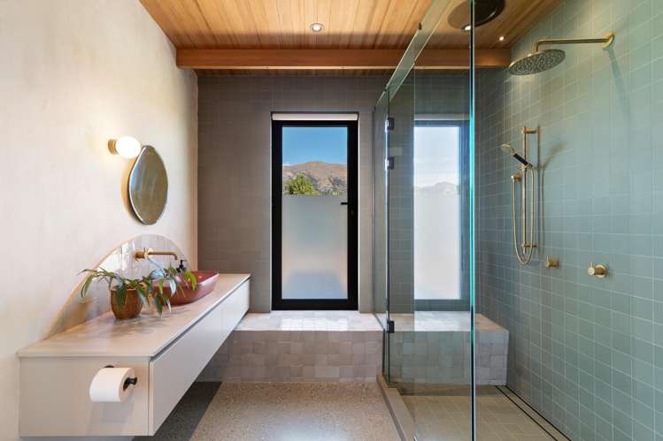 20a Sam John Place Lake Hawea_11