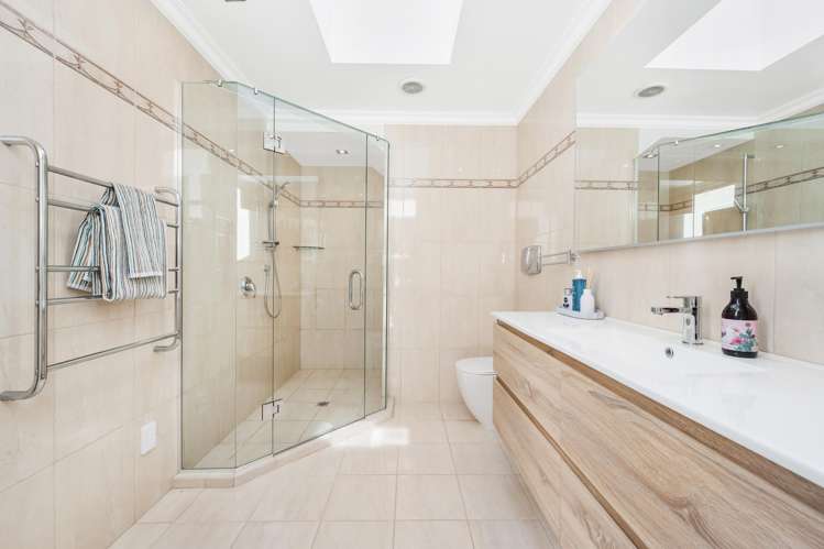 204 Broomfields Road Whitford_43