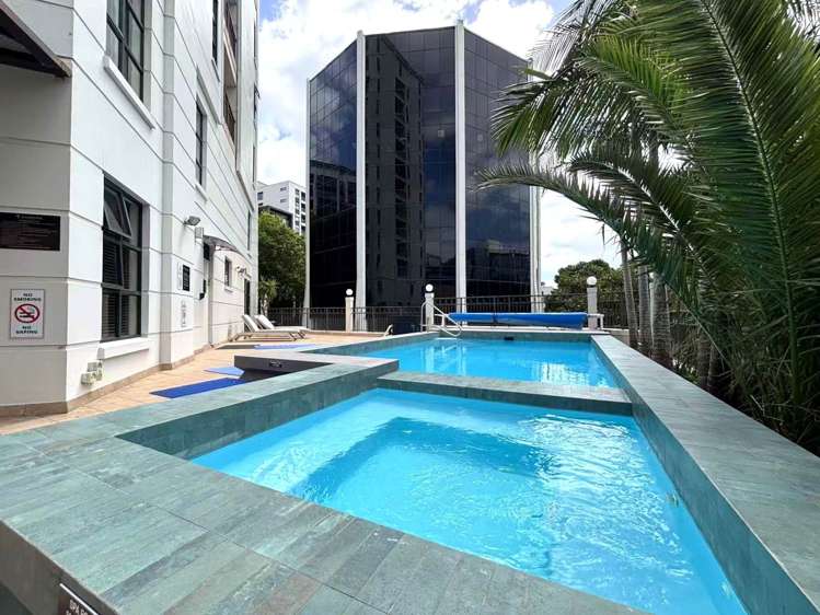 511/100 Greys Avenue City Centre_9