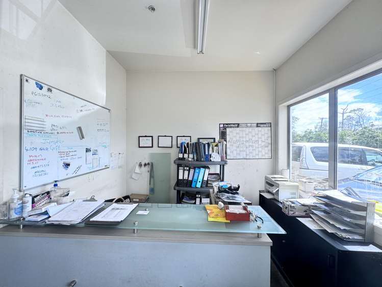 Unit 2/44H Portage Road New Lynn_3