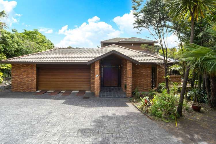 15 North Way Titirangi_1