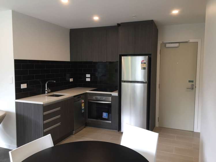 301/7 Scotia Place Auckland Central_2