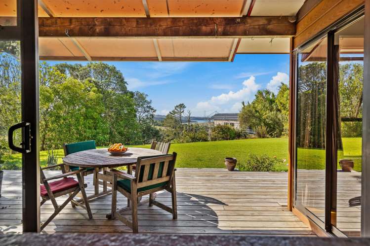 9 Vaughans Road Okura_8