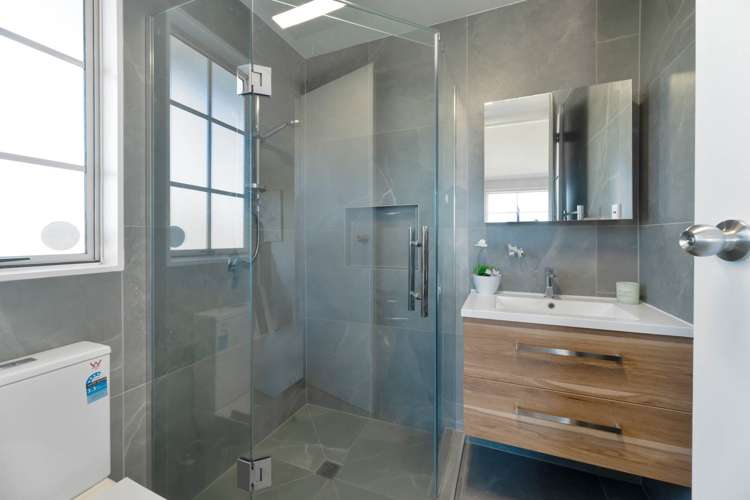 20 Heversham Place Glendene_16