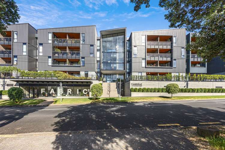 203/64 Victoria Street_2