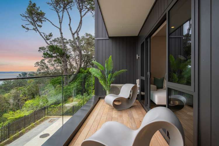 366A Hillsborough Road Hillsborough_11