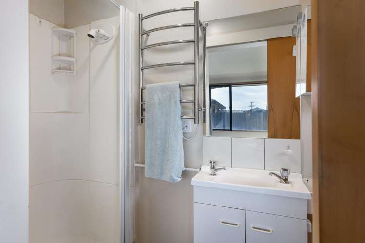 3 Robalan Place Redwoodtown_17