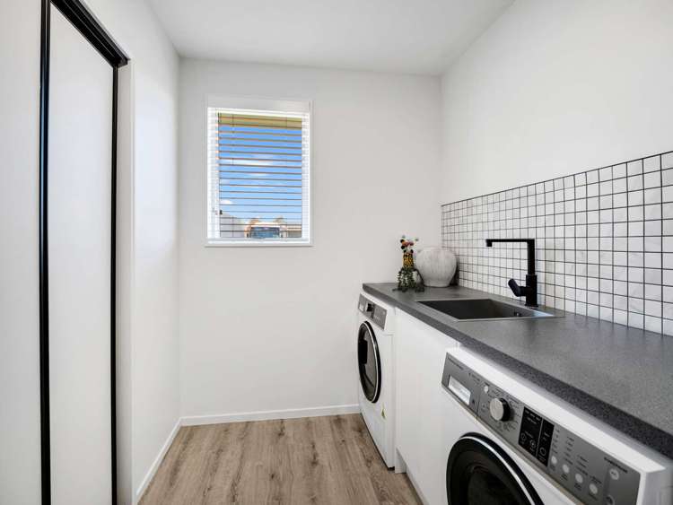 23 Charles Street Weston_29