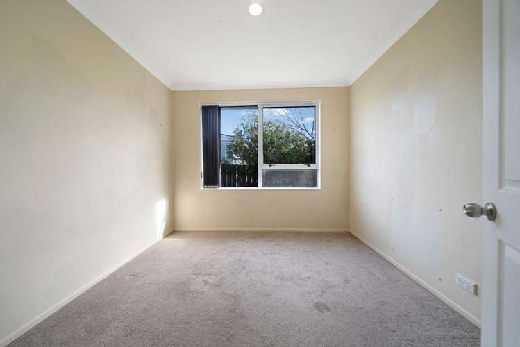 79 Godley Road 1676_4