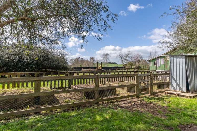 160 Cemetery Road Whatawhata_19