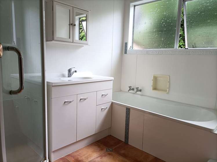 7 Stanhope Grove Korokoro_7