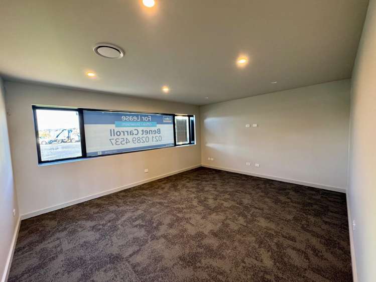 24 Smart Road Waiwhakaiho_6