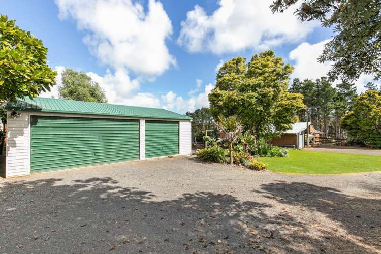 96 Hatton Road Awhitu_21