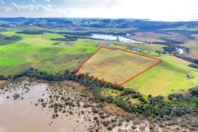 143d Tuparekura Road South Head_20