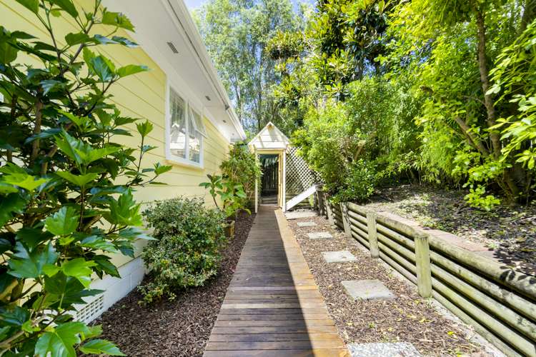 1/71 Eskdale Road Birkdale_16