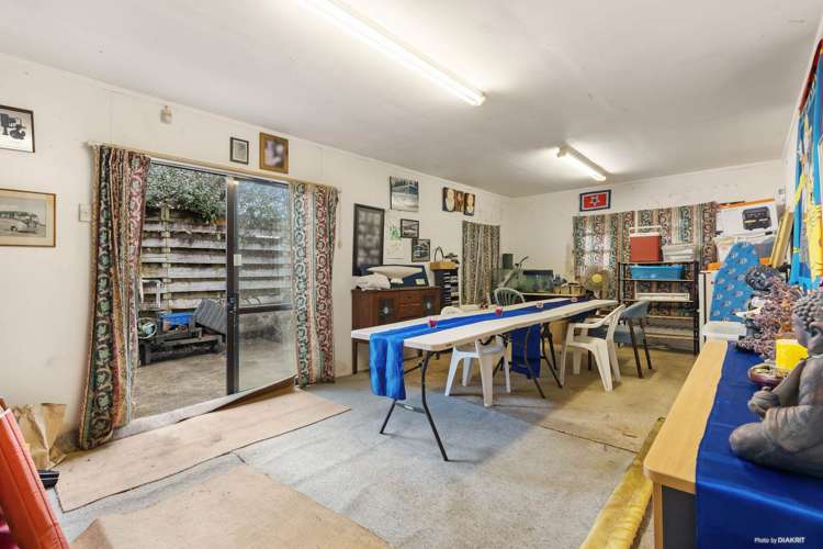 104 Shifnal Drive Randwick Park_10