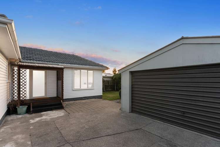 39 Charlcott Street Burnside_12