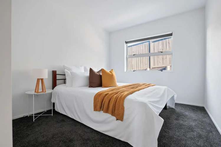 6 Kingston Court 2743_10