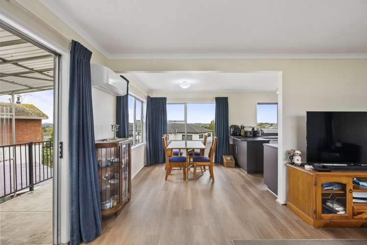 4183 Great North Road Glen Eden_13