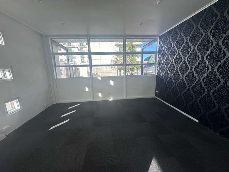 Tenancy 4/63 Devonport Road Tauranga Central_4
