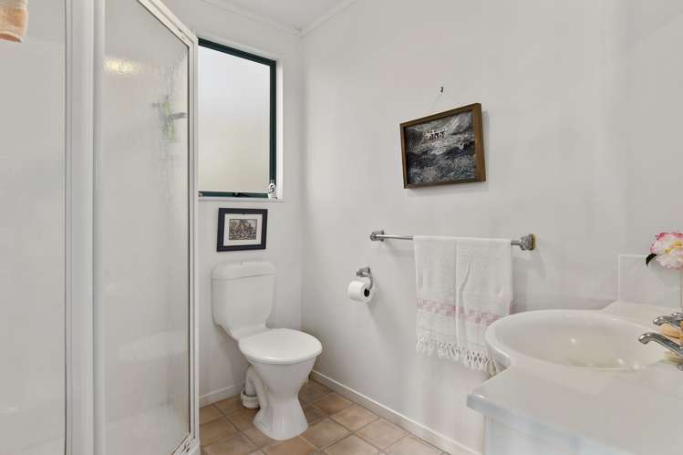 76b Sutherland Road Brookfield_7