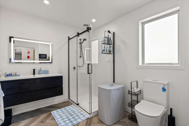 2/296 Nelson Street Strathern_13