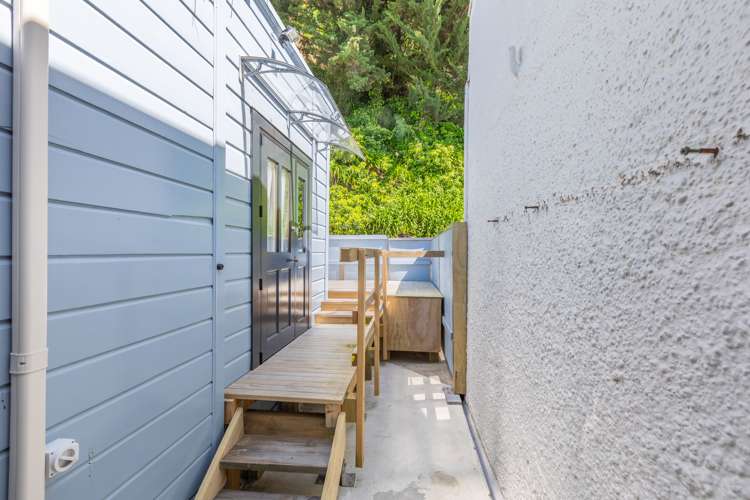 4a Seaview Terrace Bluff Hill_17