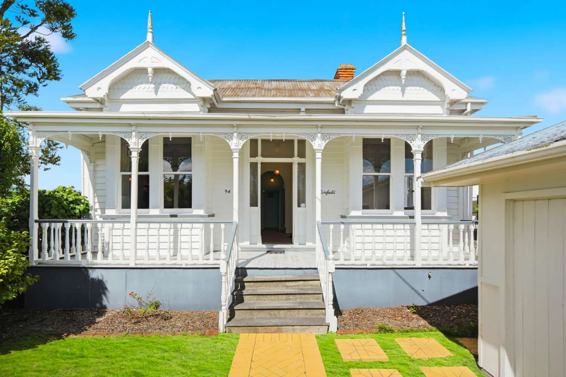 94 Queen Street Northcote Point_0