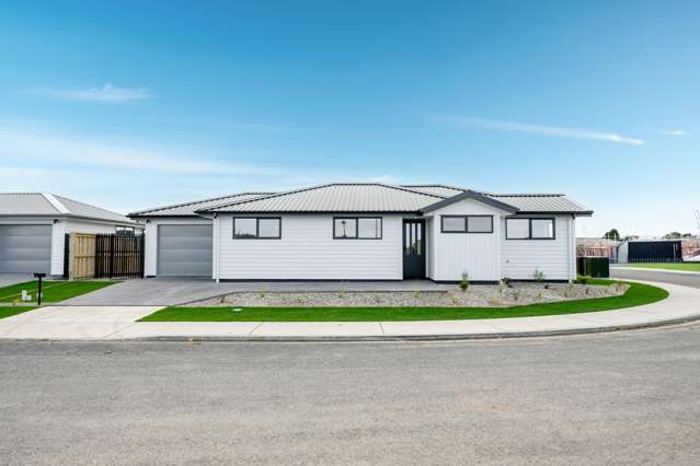 Brand New & Ready To Move In!