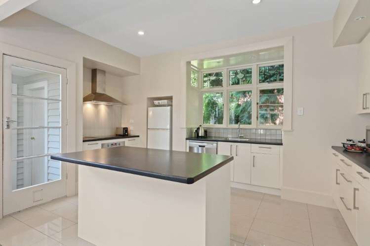 31 Aynsley Terrace Hillsborough_8