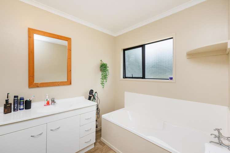 264 Motuiti Road Foxton_15