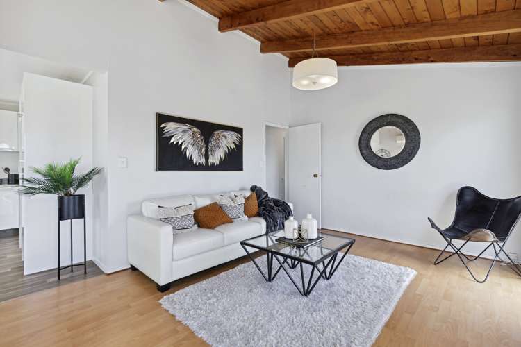 2/48 Barbados Drive Unsworth Heights_6