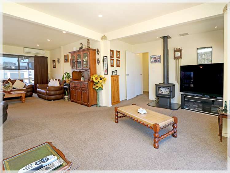 10 Dustin Street Foxton Beach_9