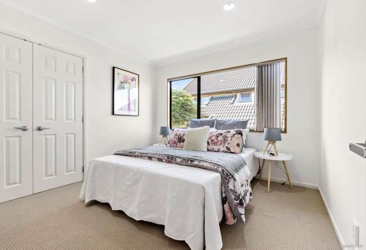 16 Maybole Drive 2318_8