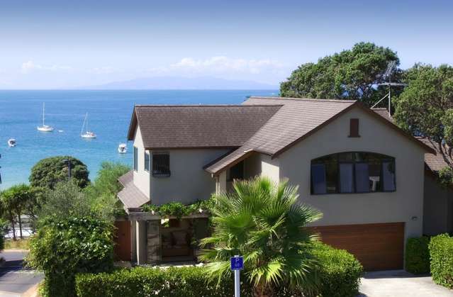 Superb Mediterranean style villa, two homes in one