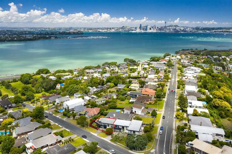 1/111 Sylvan Avenue Northcote_17