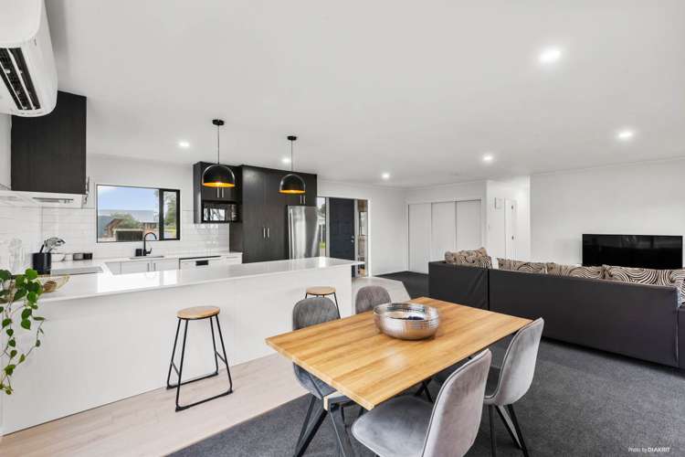 2147 Awhitu Road Pollok_14